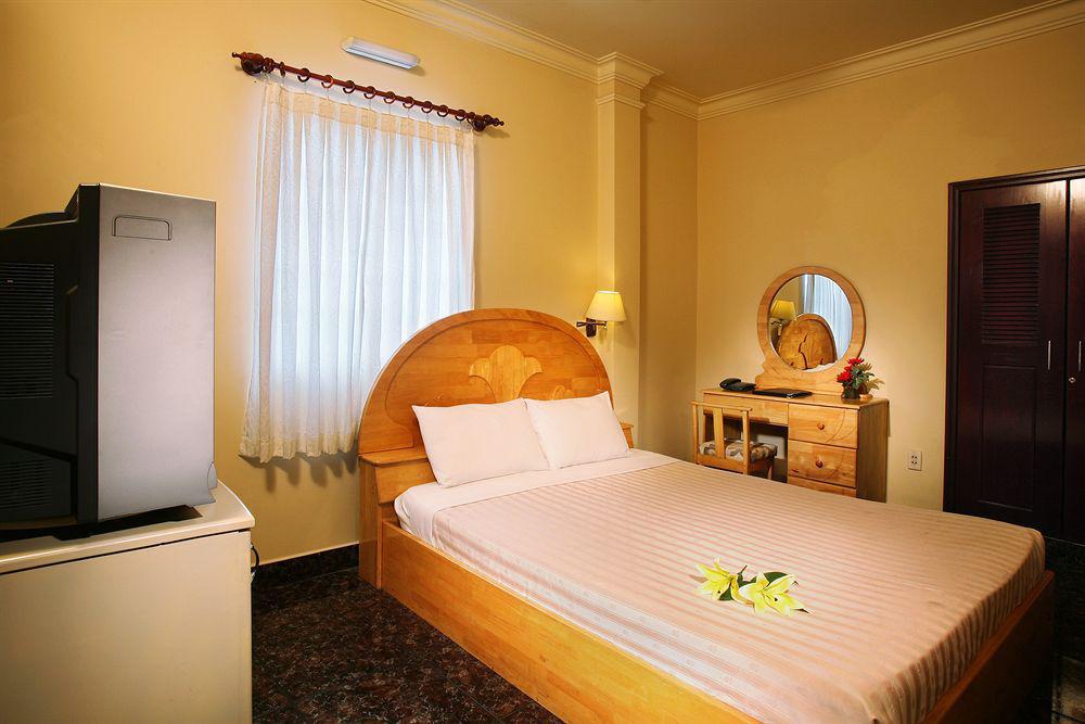 होटल Cabana Saigon - Ly Tu Trong